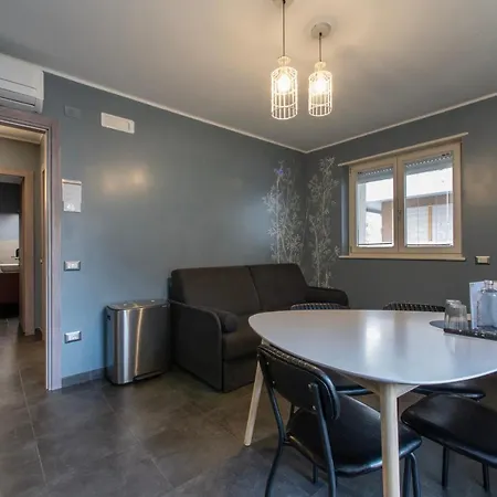 Apartment Cityu - Milano 25 Centro Con Parcheggio Privato Gratuito Trento